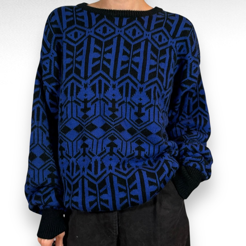 Vintage Blue and Black Patterned Sweater